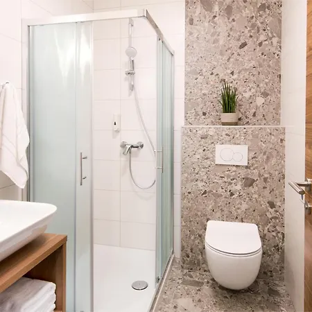 Pod Vrbo Bed & Breakfast *