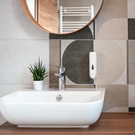 Pod Vrbo 3* Ljubljana