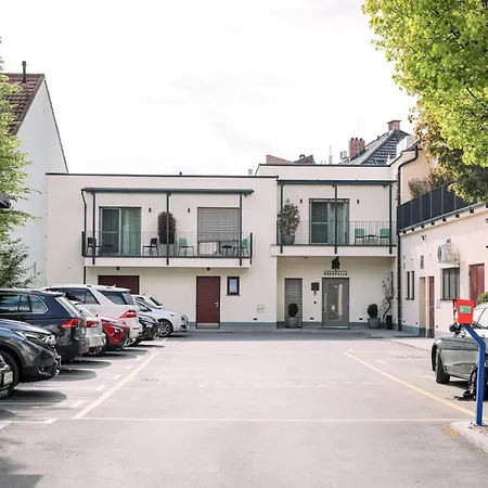 Pod Vrbo Bed & Breakfast Ljubljana